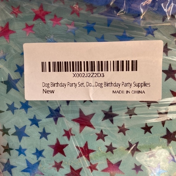 4 for $25 pet birthday decorations (flaw on hat) - Picture 4 of 9